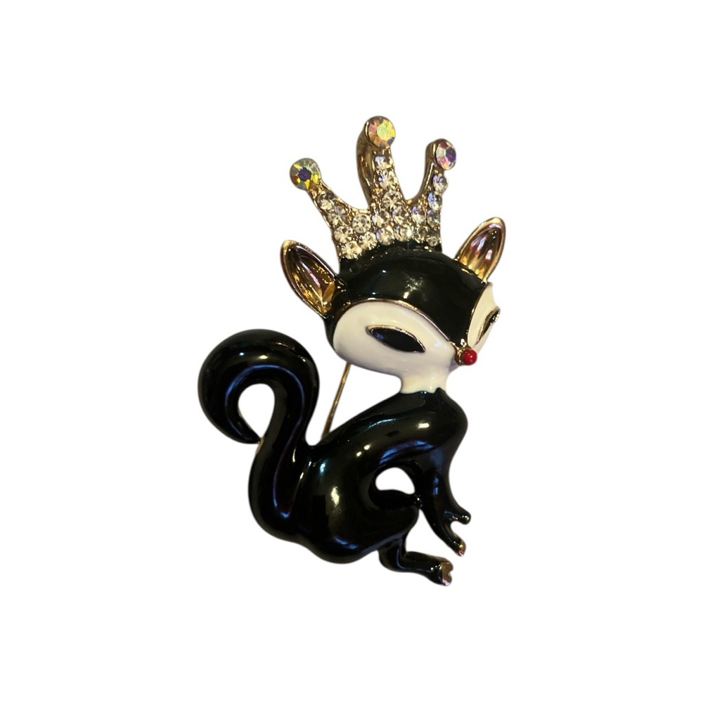 NWT Sassy Black & White Enamel Kitty Cat Brooch With aurora borealis Crown 2”